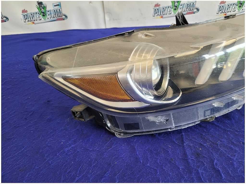 2015 - 2017 Ford Mustang GT S550 Passenger Front Headlight Lamp Light *Read* 2709 - The Parts Farm