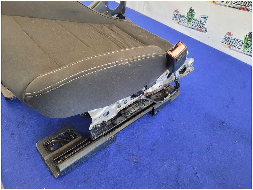 2015 - 2017 Ford Mustang GT S550 Passenger Front Power Seat Track Cloth 2776 - The Parts Farm