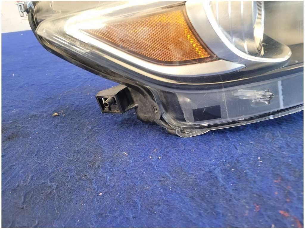 2015 - 2017 Ford Mustang GT S550 Passenger HID Headlight Light Lamp 2815 - The Parts Farm