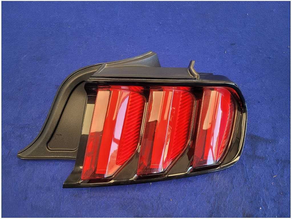 2015 - 2017 Ford Mustang GT S550 Passenger Rear Taillight Brake Light Lamp 2776 - The Parts Farm