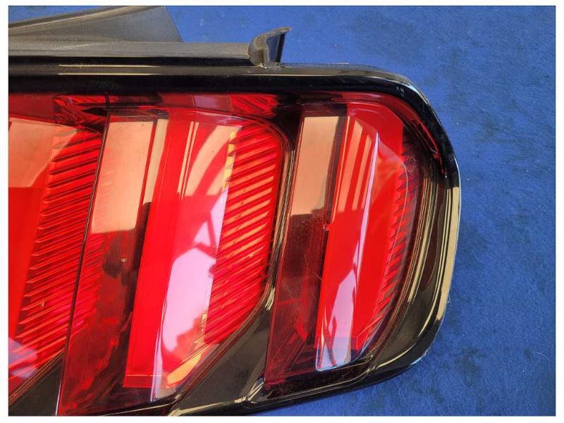 2015 - 2017 Ford Mustang GT S550 Passenger Right RH Taillight Lamp Brake Lens 2510 - The Parts Farm