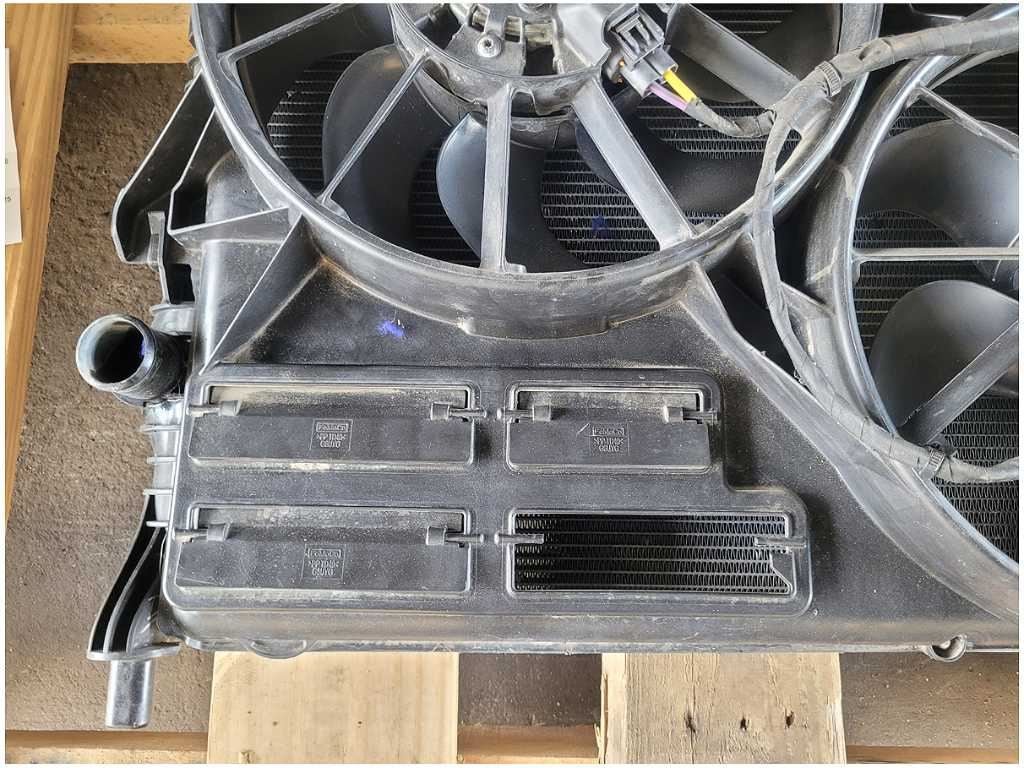 2015 - 2017 Ford Mustang GT S550 Radiator Fan Blade Cooling Engine Front FH - The Parts Farm