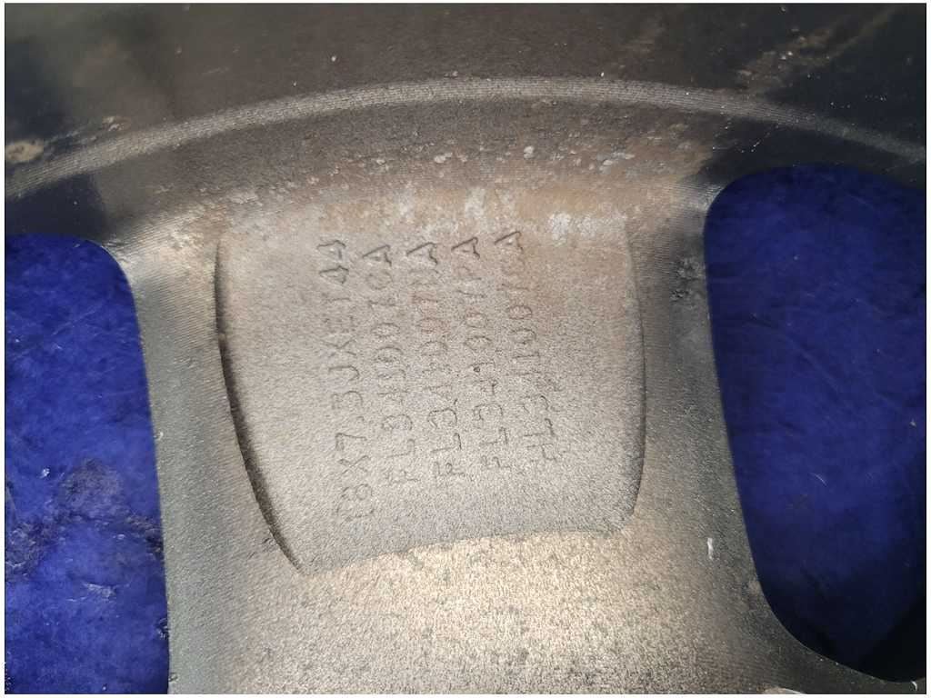 2015 - 2020 Ford F150 4x4 Pickup Truck Wheel 18x7.5 Paint Spoke Rim Scuffs 2575 - The Parts Farm