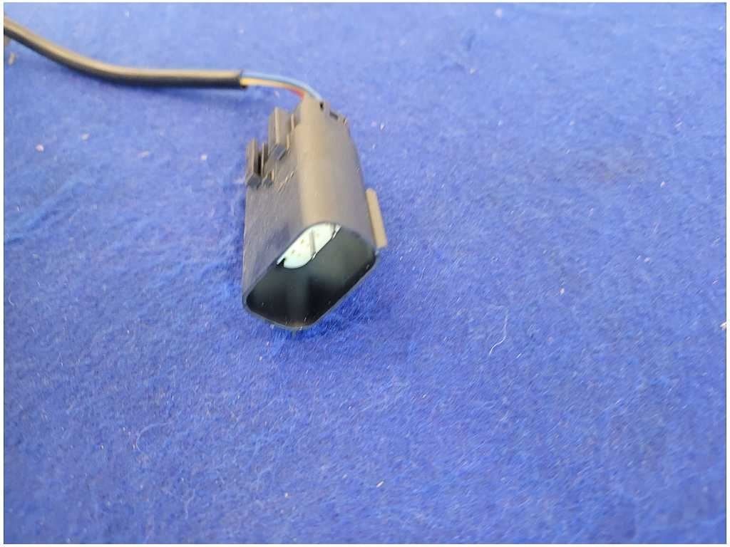 2015 - 2020 Ford Mustang GT S550 Driver Rear View Mirror Power Spot Paint J7 2776 - The Parts Farm