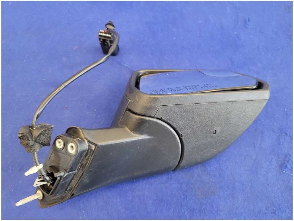 2015 - 2020 Ford Mustang GT S550 Passenger Rear View Mirror Power Paint J7 2766 - The Parts Farm