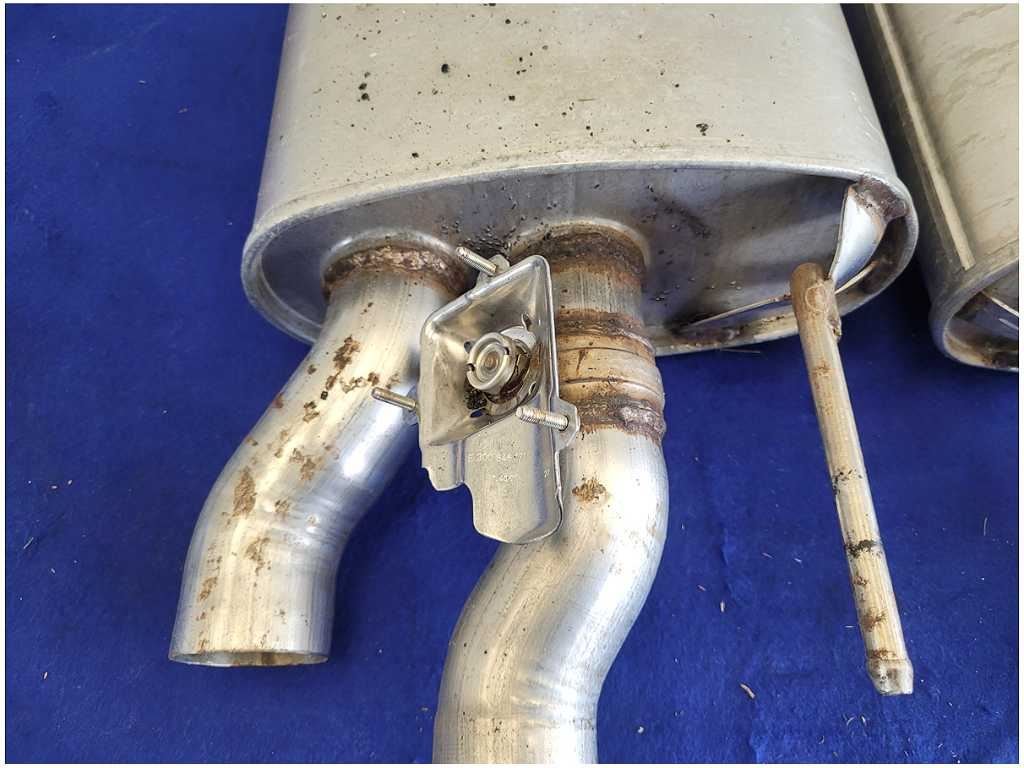 2015 - 2020 Ford Mustang Shelby GT350 5.2L Pair Muffler Exhaust Active *Read* FH - The Parts Farm