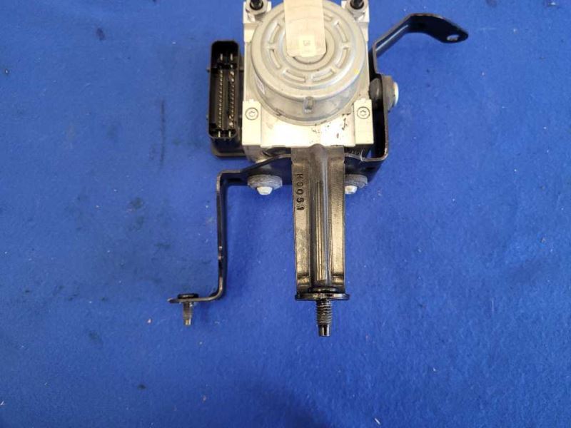 2015 - 2020 Ford Mustang Shelby GT350 ABS Module GT - 350 5.2L voodoo 2452 - The Parts Farm
