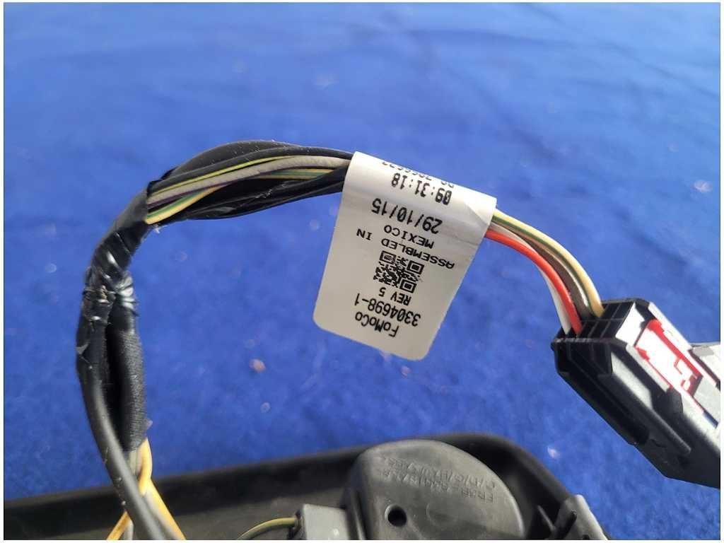 2015 - 2020 Ford Mustang Shelby GT350 Coupe Upper Dome Light Map Roof 2881 - The Parts Farm