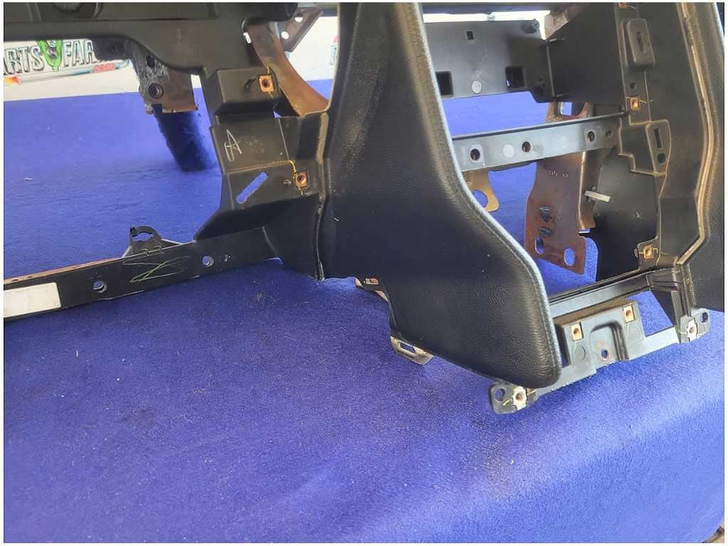 2015 - 2020 Ford Mustang Shelby GT350 Dashboard Panel Front PP Gauge Hole 2729 - The Parts Farm