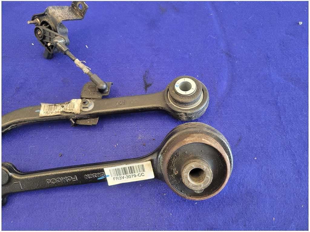 2015 - 2020 Ford Mustang Shelby GT350 Driver Front Lower Control Arms Pair 2729 - The Parts Farm
