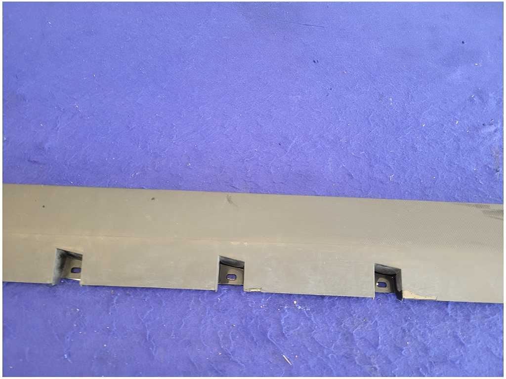 2015 - 2020 Ford Mustang Shelby GT350 Driver LH Lower Rocker Molding Trim FH - The Parts Farm