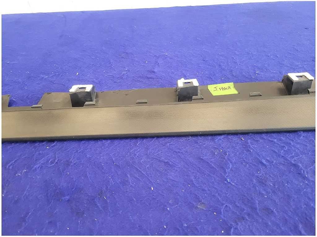 2015 - 2020 Ford Mustang Shelby GT350 Driver LH Lower Rocker Molding Trim FH - The Parts Farm