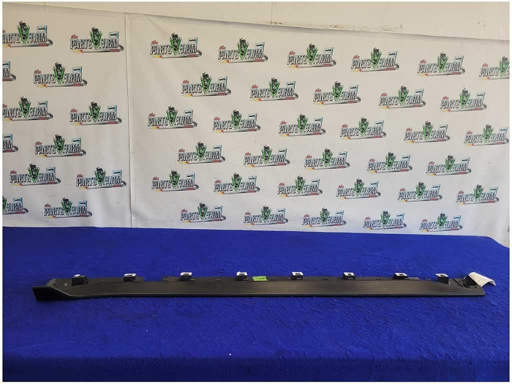 2015 - 2020 Ford Mustang Shelby GT350 Driver LH Lower Rocker Molding Trim FH - The Parts Farm