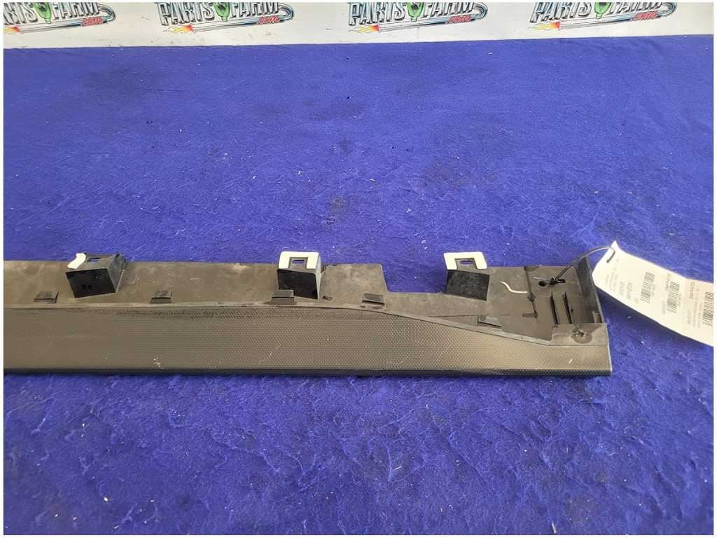 2015 - 2020 Ford Mustang Shelby GT350 Driver LH Lower Rocker Molding Trim FH - The Parts Farm