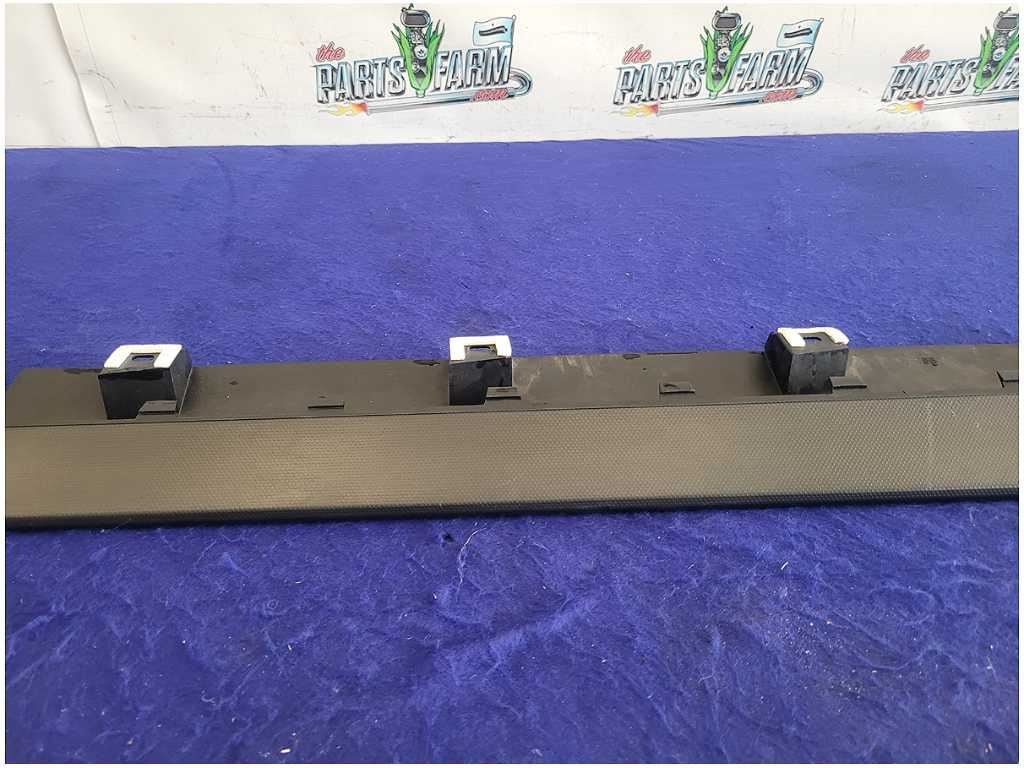 2015 - 2020 Ford Mustang Shelby GT350 Driver LH Lower Rocker Molding Trim FH - The Parts Farm