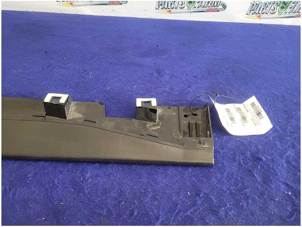 2015 - 2020 Ford Mustang Shelby GT350 Driver LH Lower Rocker Molding Trim FH - The Parts Farm