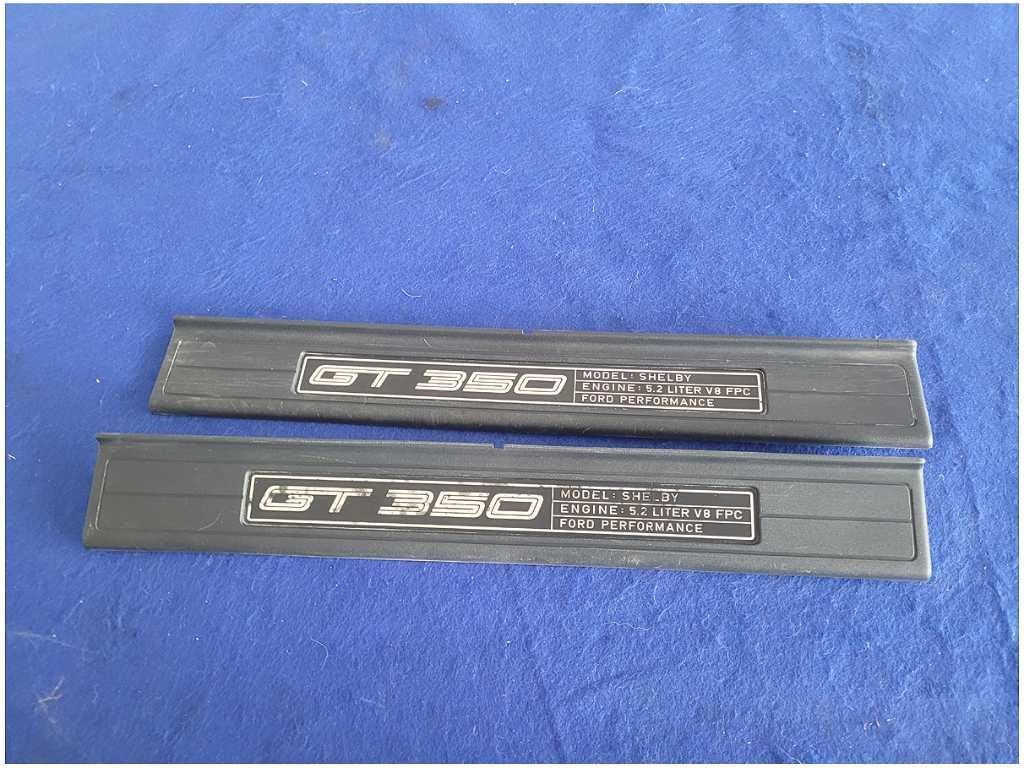 2015 - 2020 Ford Mustang Shelby GT350 Pair Lower Door Sill Plates *Scu - The Parts Farm