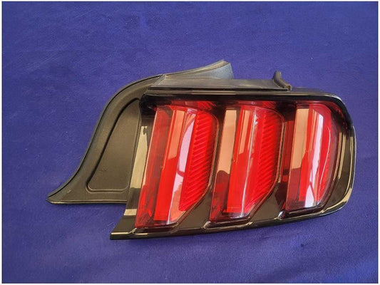 2015 - 2020 Ford Mustang Shelby GT350 Passenger Rear Taillight Lamp Light 2711 - The Parts Farm
