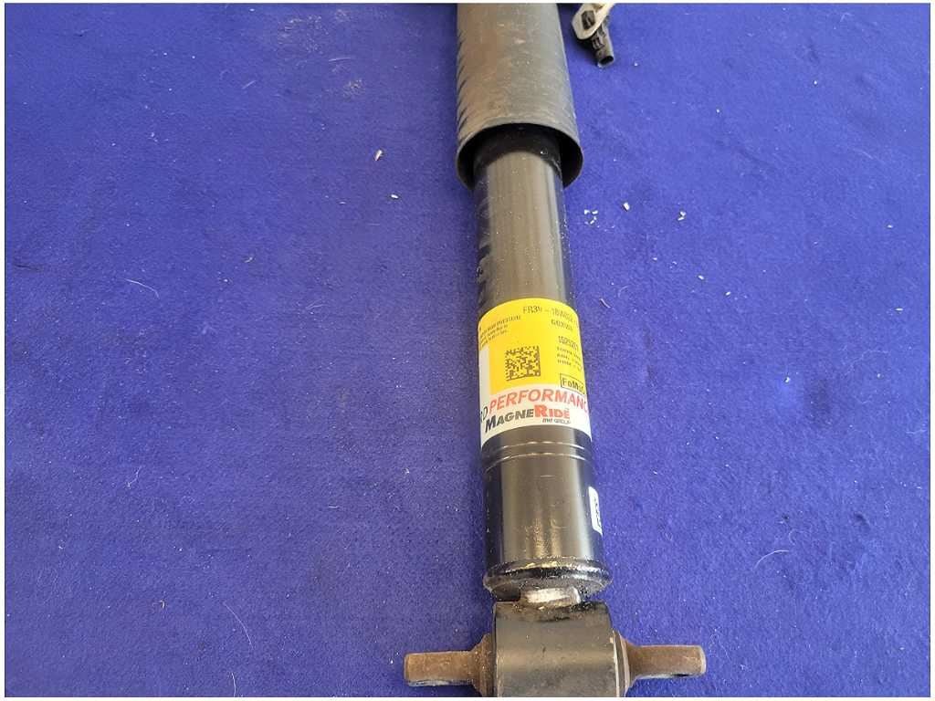 2015 - 2020 Ford Mustang Shelby GT350 Rear Magneride Shock Suspension 2729 - The Parts Farm