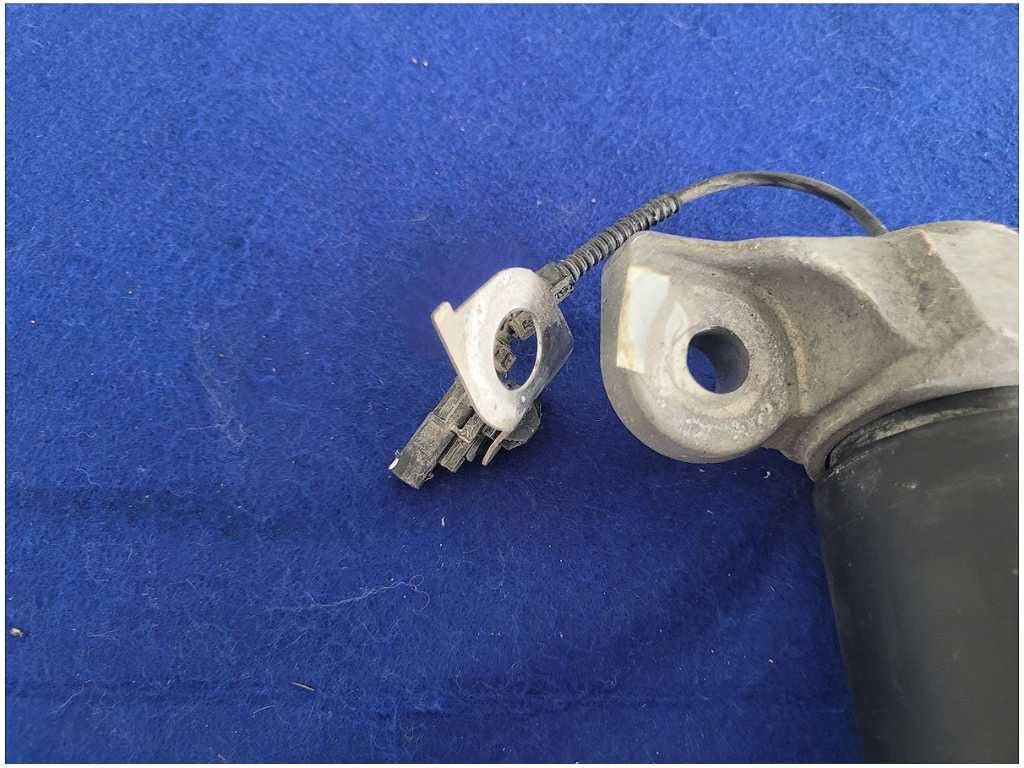 2015 - 2020 Ford Mustang Shelby GT350 Rear Suspension Magneride Shock 2881 - The Parts Farm