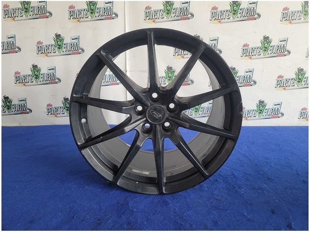 2015-2020 Ford Mustang Shelby GT350 Rear Wheel 19x11 Spoke Rim *Scuffs 2881 - The Parts Farm