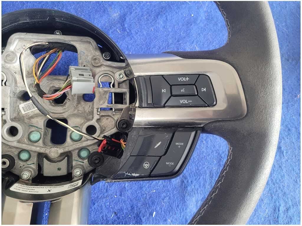 2015 - 2020 Ford Mustang Shelby GT350 Steering Wheel Manual Trans *Read 2881 - The Parts Farm