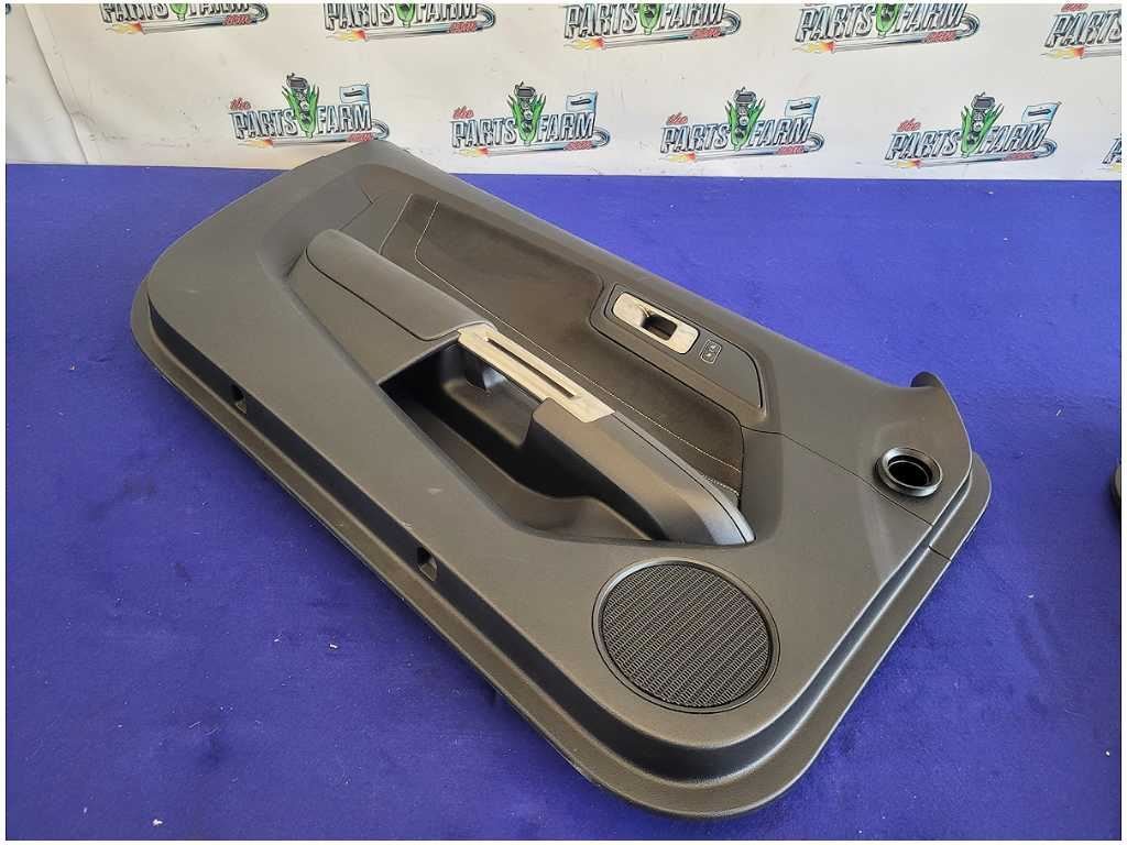 2015 - 2020 Mustang Shelby GT350 Pair Front Door Panels Card Coupe *Read* 2729 - The Parts Farm