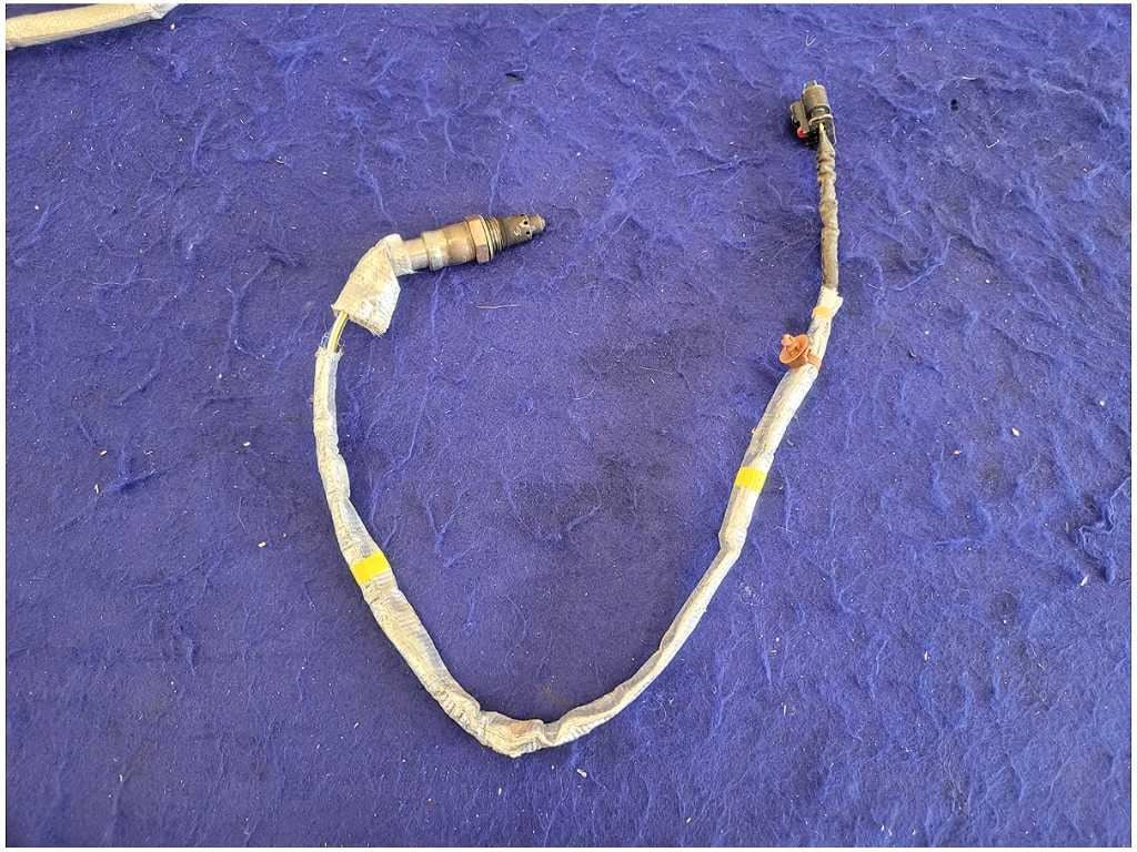 2015 - 2020 Mustang Shelby GT350 Passenger Front Upstream o2 Sensor Exhaust FH - The Parts Farm