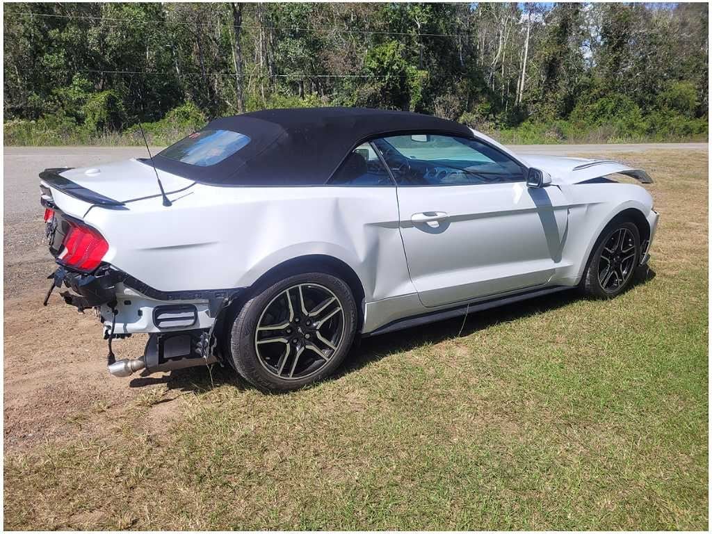 2015 - 2023 Ford Mustang EcoBoost GT S550 Fuse BCM Passenger Cover Trim 2771 - The Parts Farm