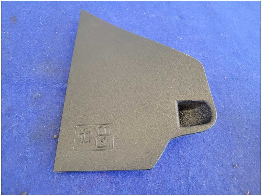 2015 - 2023 Ford Mustang EcoBoost GT S550 Fuse BCM Passenger Cover Trim 2771 - The Parts Farm