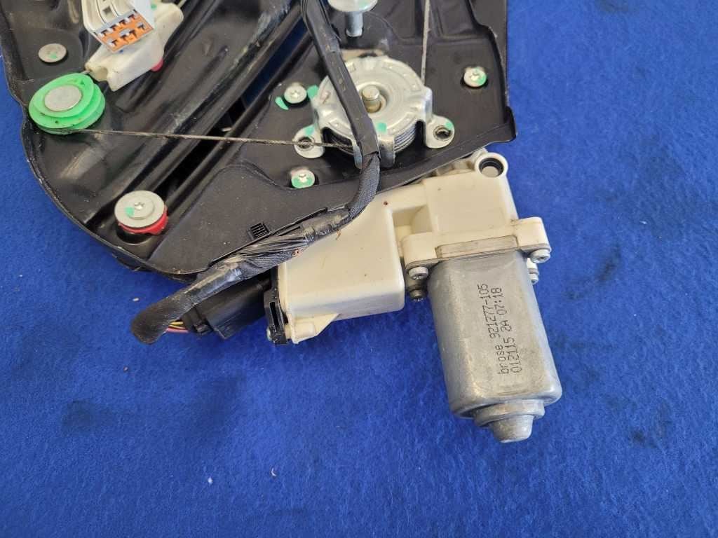 2015 - 2023 Ford Mustang GT S550 Convertible Driver Left Quarter Glass Window 2669 - The Parts Farm