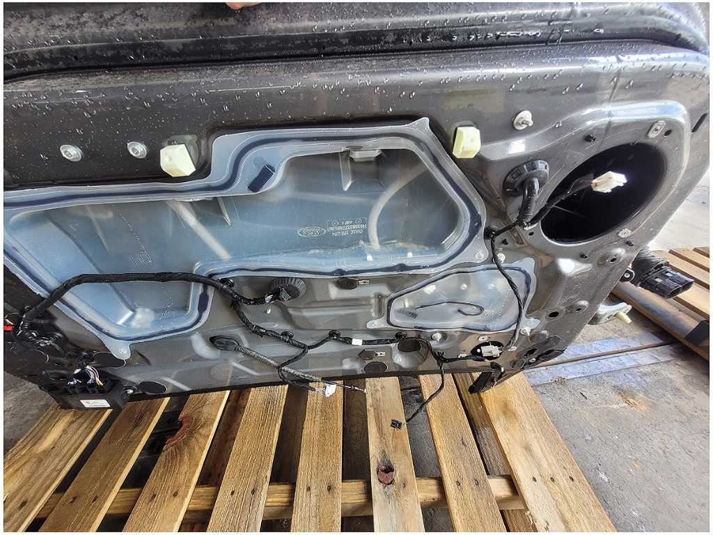 2015-2023 Ford Mustang GT S550 Convertible Passenger Front Door Paint M7 2887 - The Parts Farm
