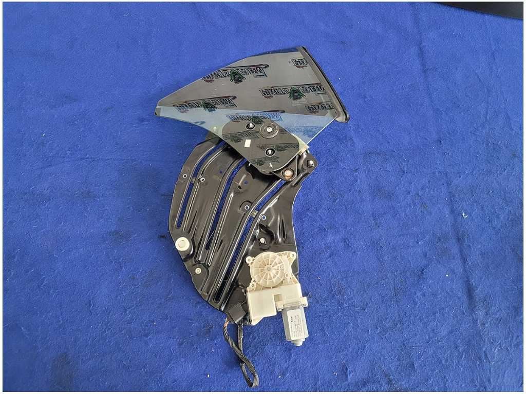 2015-2023 Ford Mustang GT S550 Convertible Passenger Quarter Glass Window 2887 - The Parts Farm