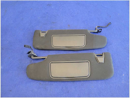 2015 - 2023 Ford Mustang GT S550 Coupe Sun Visors Shade Light Mirror 2776 - The Parts Farm