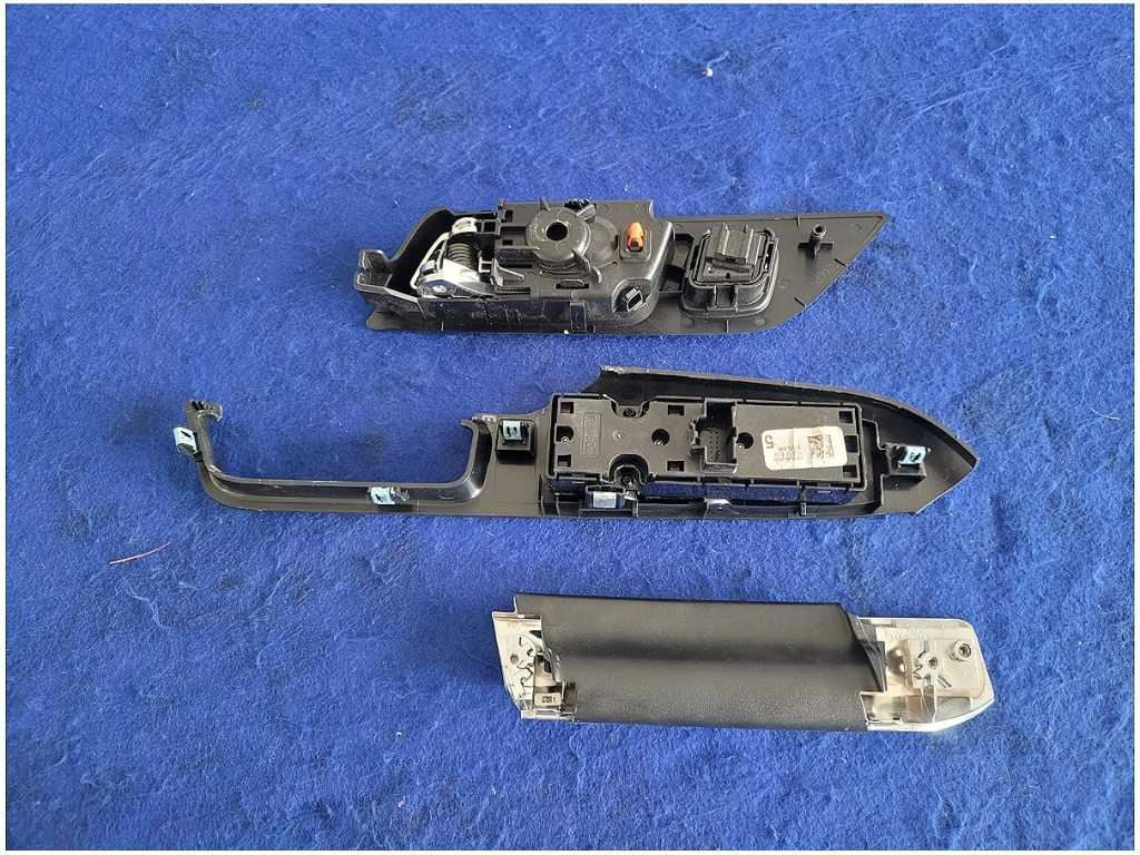 2015-2023 Ford Mustang GT S550 Driver Convertible Door Switch Lock Window 2887 - The Parts Farm