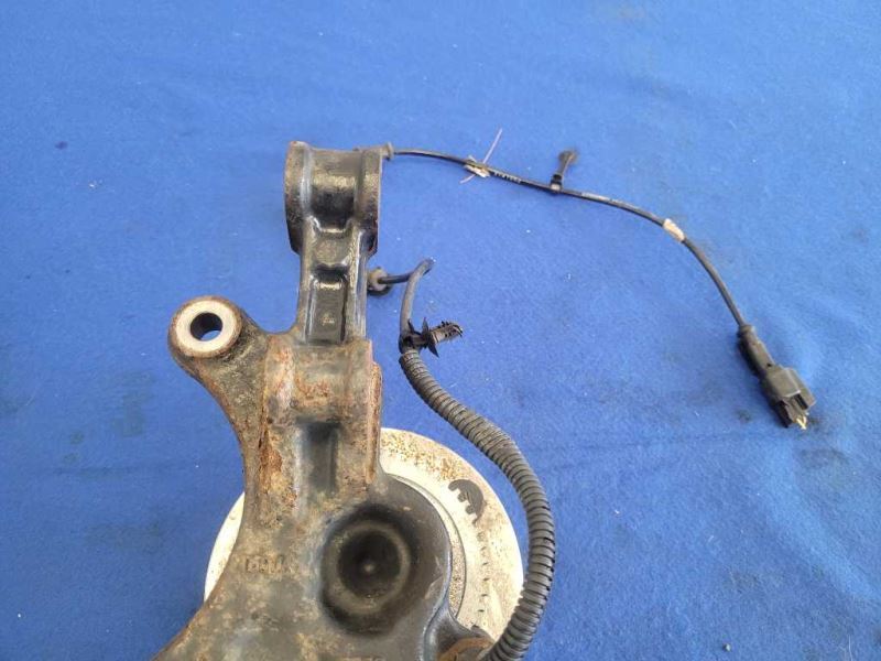 2015 - 2023 Ford Mustang GT S550 Driver Left Front Knuckle Hub Spindle 2115 - The Parts Farm