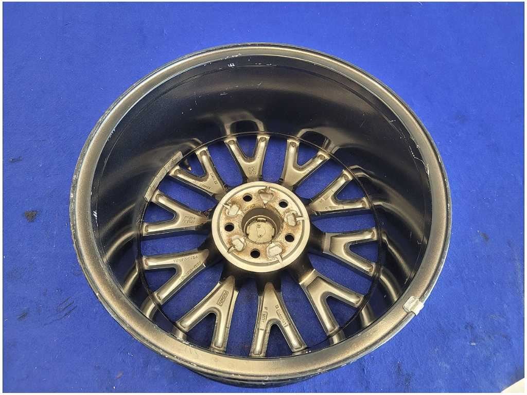 2015 - 2023 Ford Mustang GT S550 Front Wheel 19x9 Black Spoke Rim *Scuffs* 2776 - The Parts Farm