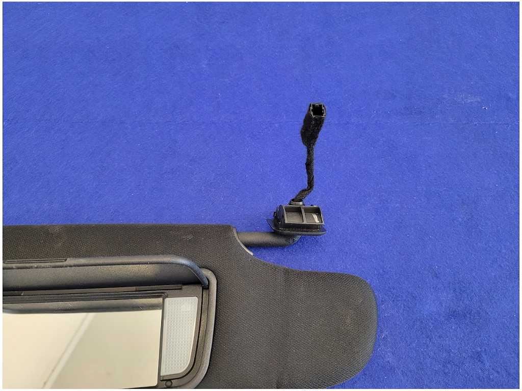 2015 - 2023 Ford Mustang GT S550 Pair Coupe Sun Visors Shade Clip Mirror 2766 - The Parts Farm