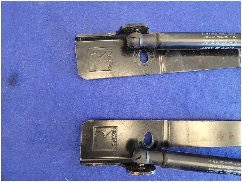 2015 - 2023 Ford Mustang GT S550 Pair Hood Hinges Struts 2768 - The Parts Farm