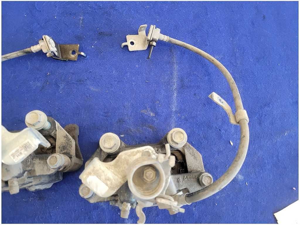 2015 - 2023 Ford Mustang GT S550 Pair Rear Brake Calipers Pads 2776 - The Parts Farm