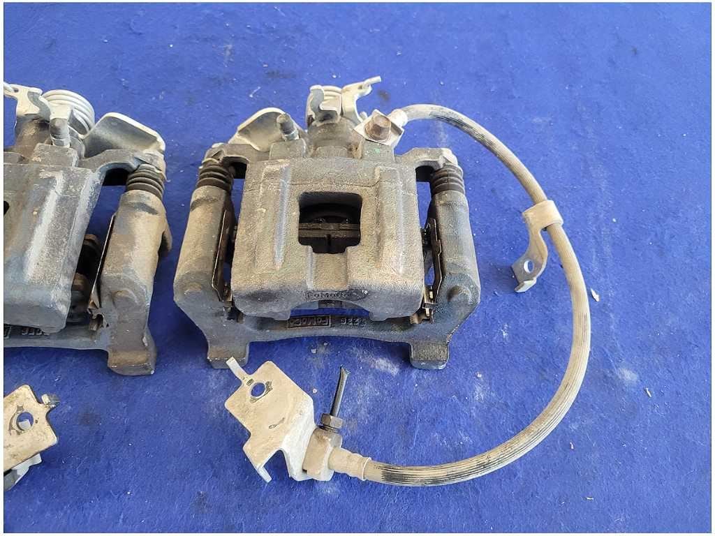 2015 - 2023 Ford Mustang GT S550 Pair Rear Brake Calipers Pads 2776 - The Parts Farm