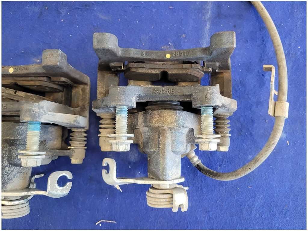 2015 - 2023 Ford Mustang GT S550 Pair Rear Brake Calipers Pads 2776 - The Parts Farm