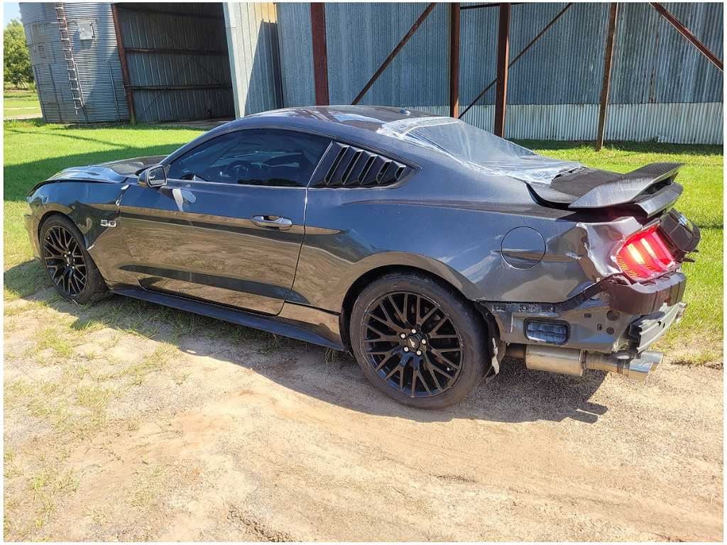 2015 - 2023 Ford Mustang GT S550 Pair Side Quarter Louvers Panel Matte Black 2766 - The Parts Farm