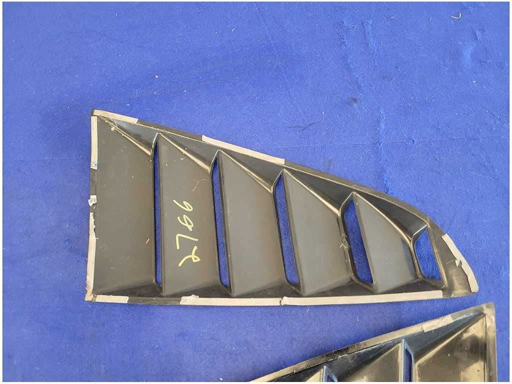2015 - 2023 Ford Mustang GT S550 Pair Side Quarter Louvers Panel Matte Black 2766 - The Parts Farm