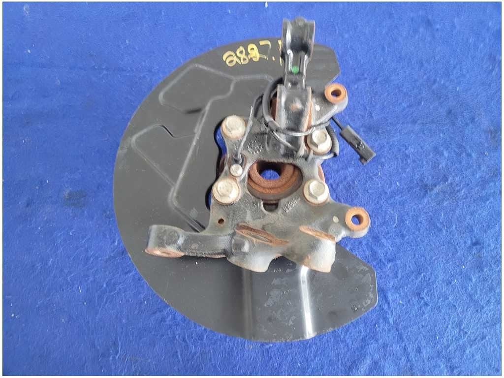 2015-2023 Ford Mustang GT S550 Passenger Right Front Spindle Knuckle Hub 2887 - The Parts Farm