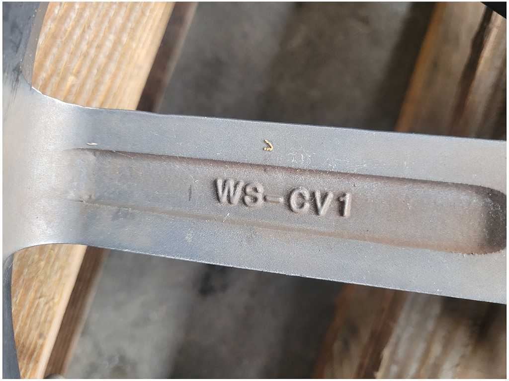 2015 - 2023 Ford Mustang GT S550 Vossen VVS CV1 20x10.5 Wheel Spoke *Scuffs* - The Parts Farm