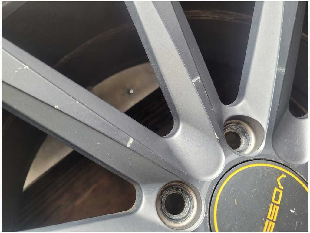 2015 - 2023 Ford Mustang GT S550 Vossen VVS CV1 20x10.5 Wheel Spoke *Scuffs* - The Parts Farm