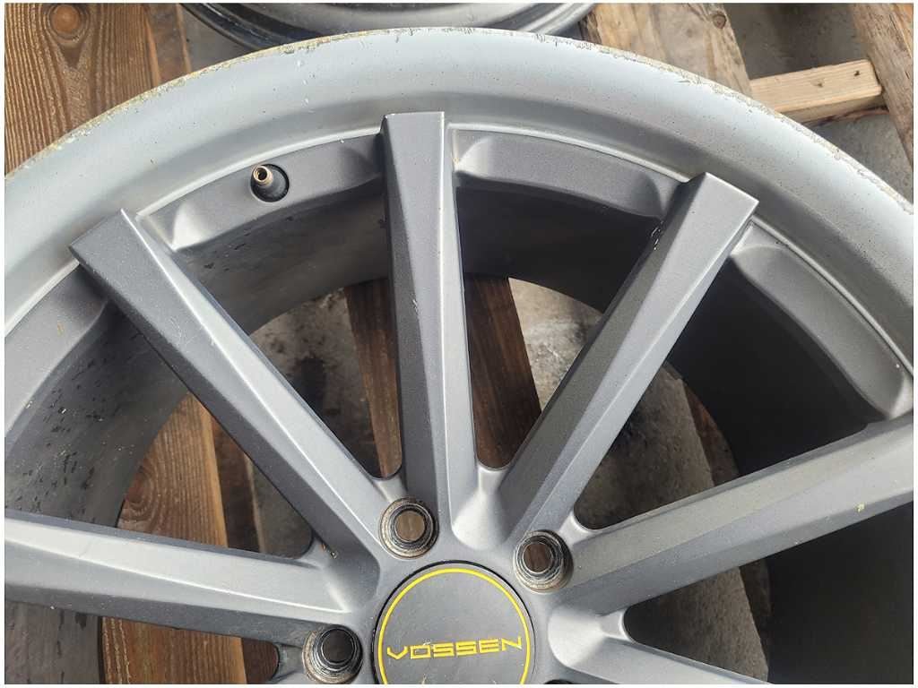 2015 - 2023 Ford Mustang GT S550 Vossen VVS CV1 20x10.5 Wheel Spoke *Scuffs* - The Parts Farm