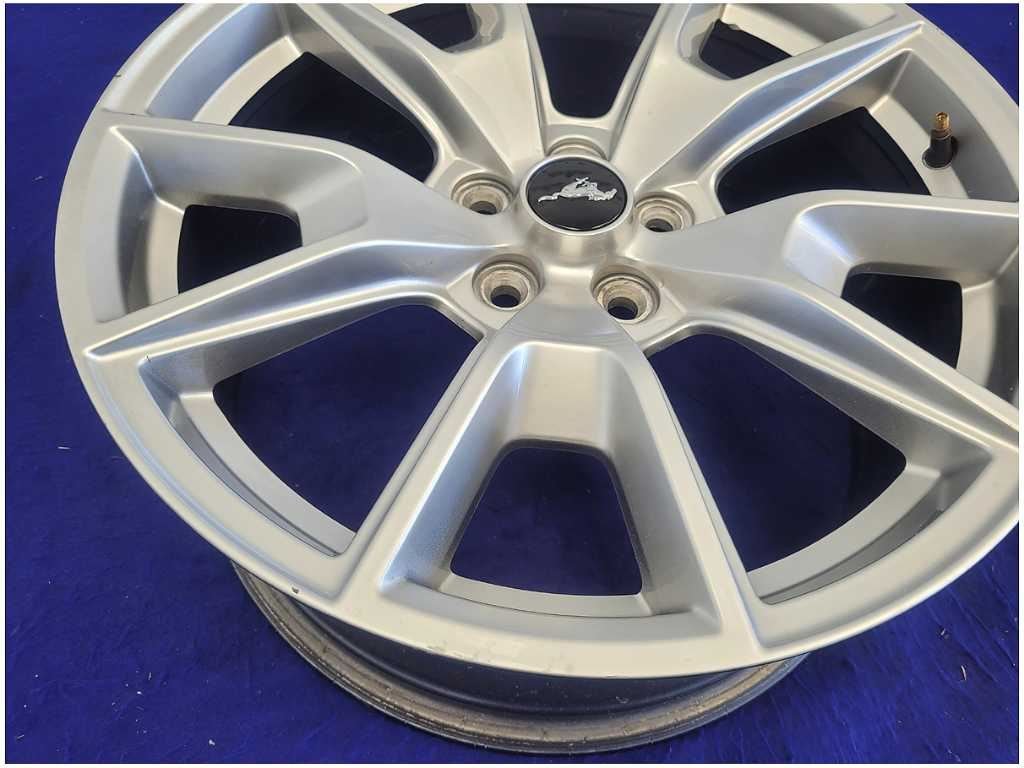 2015 - 2023 Ford Mustang GT S550 Wheel 19x8.5 Paint Spoke Rim *Scuffs* 2718 - The Parts Farm