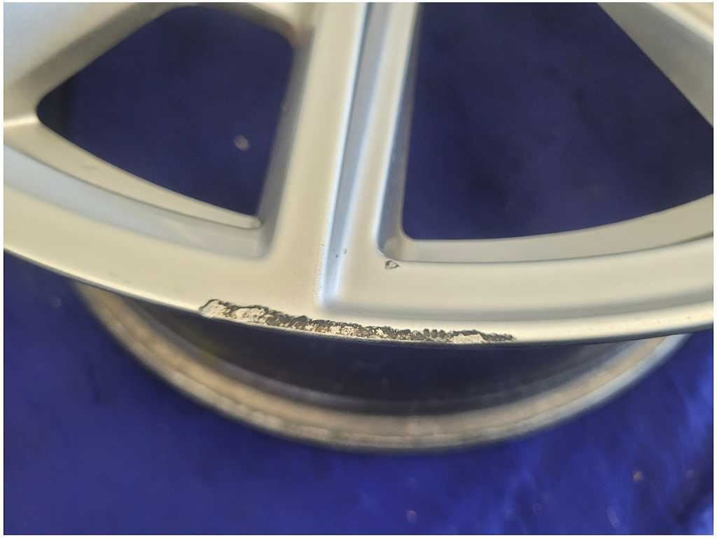 2015 - 2023 Ford Mustang GT S550 Wheel 19x8.5 Paint Spoke Rim *Scuffs* 2718 - The Parts Farm